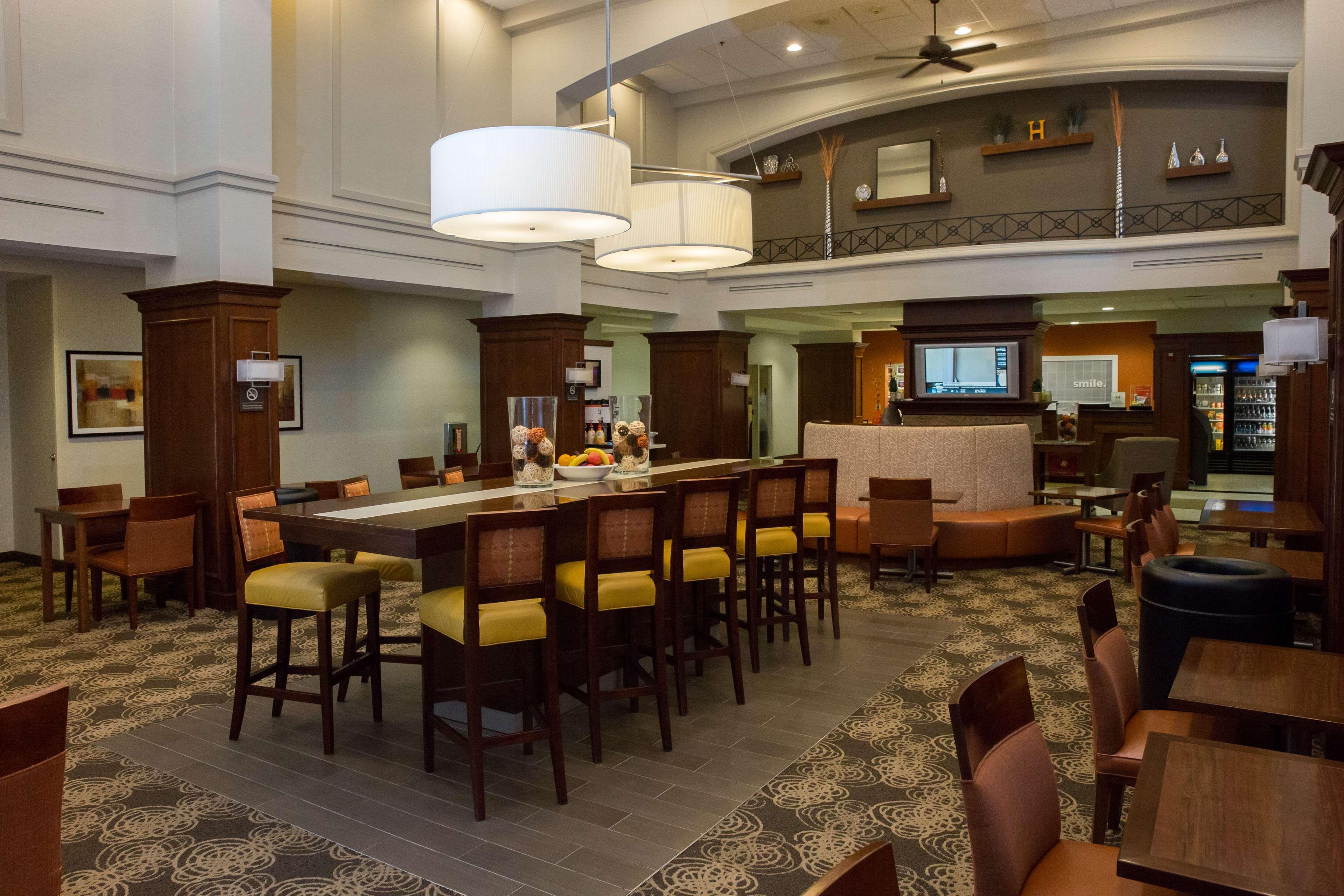 Hampton Inn Raynham-Taunton Extérieur photo