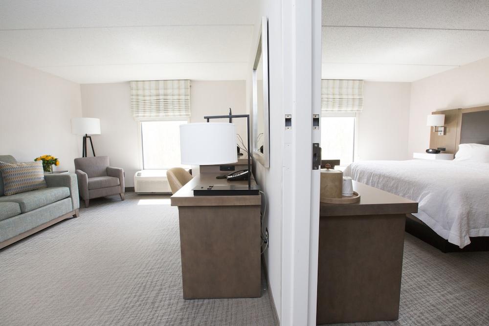 Hampton Inn Raynham-Taunton Extérieur photo