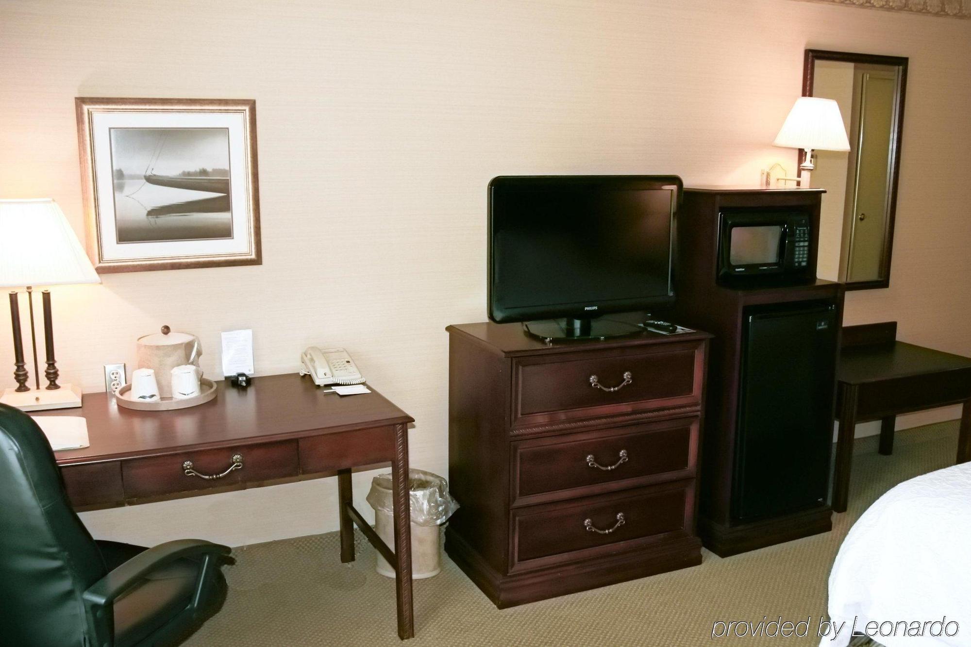 Hampton Inn Raynham-Taunton Extérieur photo